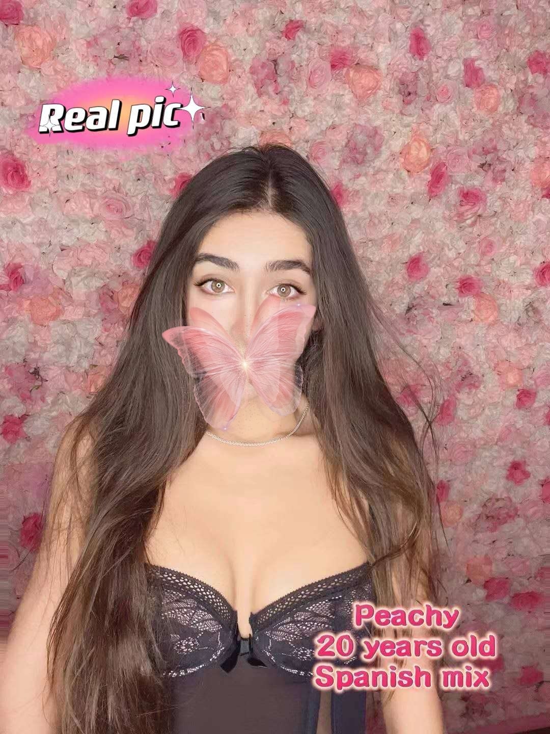 Peachy at VIP Love