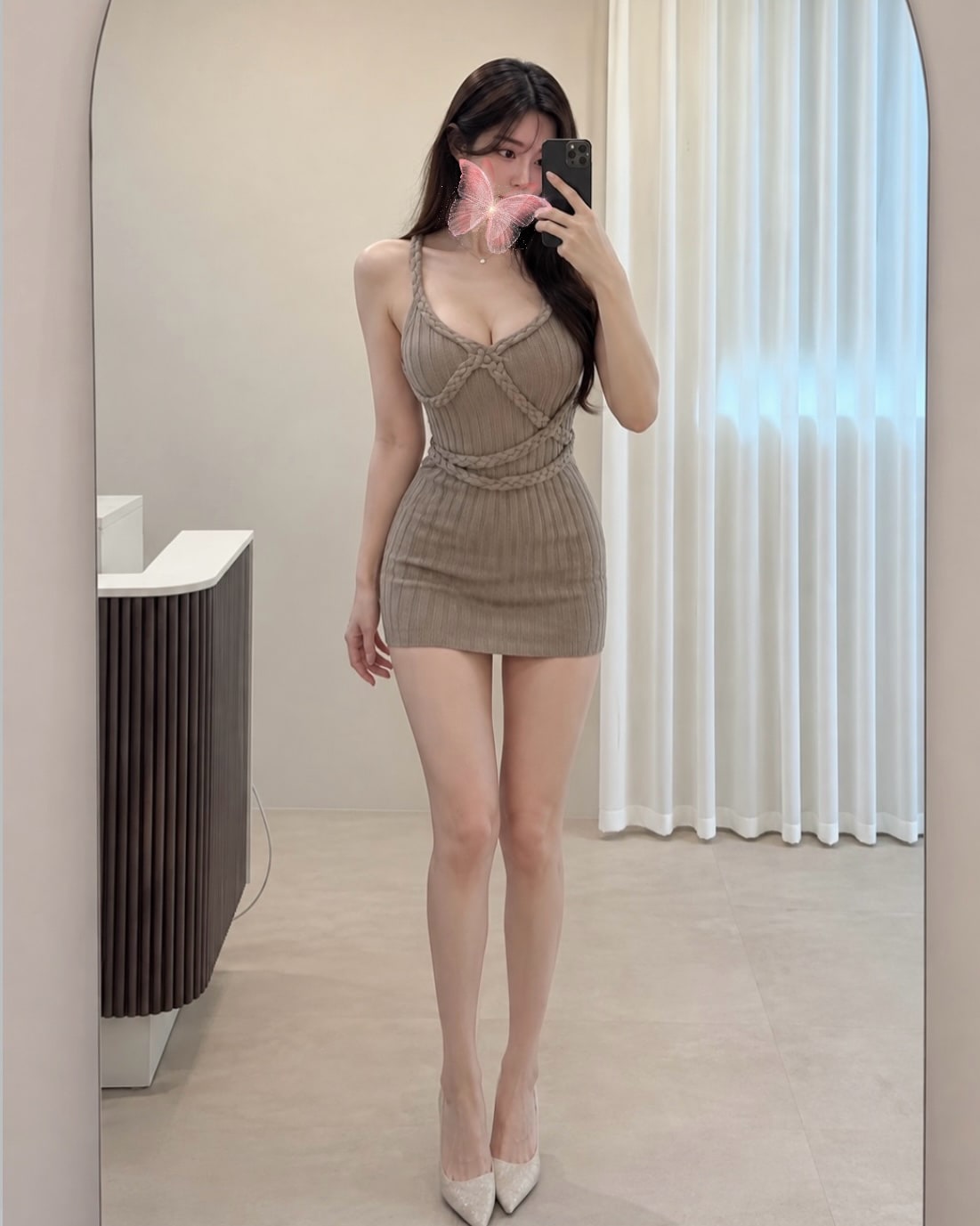 Zoe — photo 3 of 3