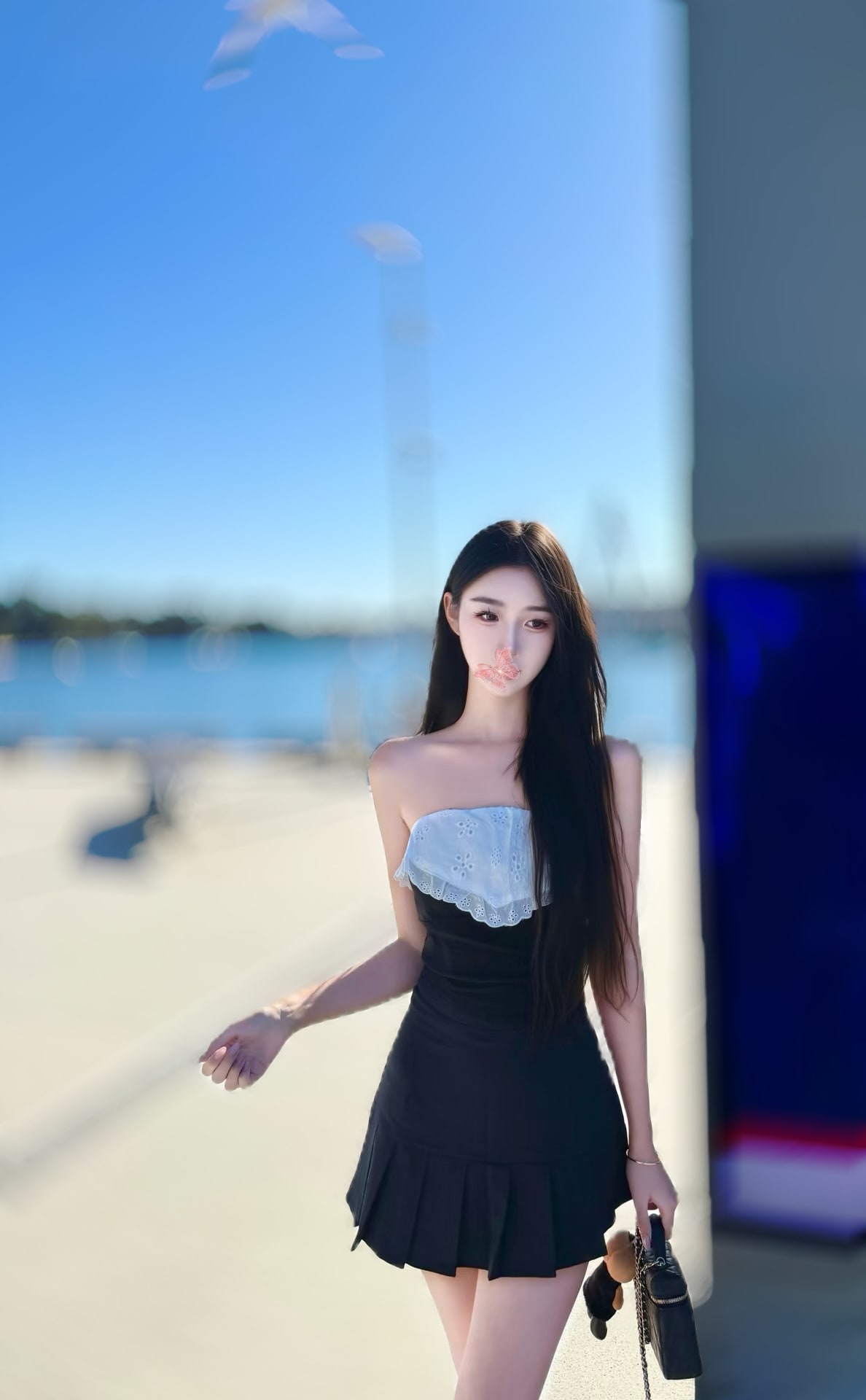 Eliana — photo 3 of 7